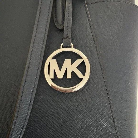 Michael Kors Charlotte Medium Tote Navy Saffiano Leather Top Zipper - Picture 9 of 15